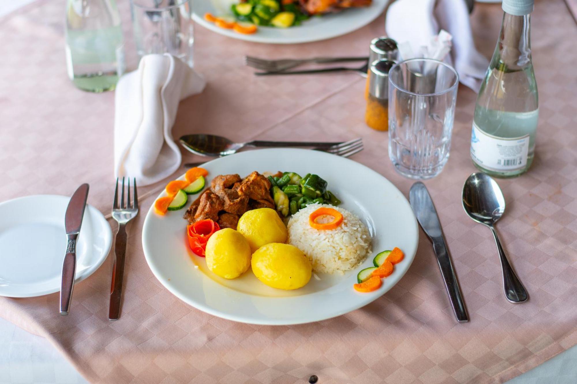 Voi Safari Lodge Екстер'єр фото