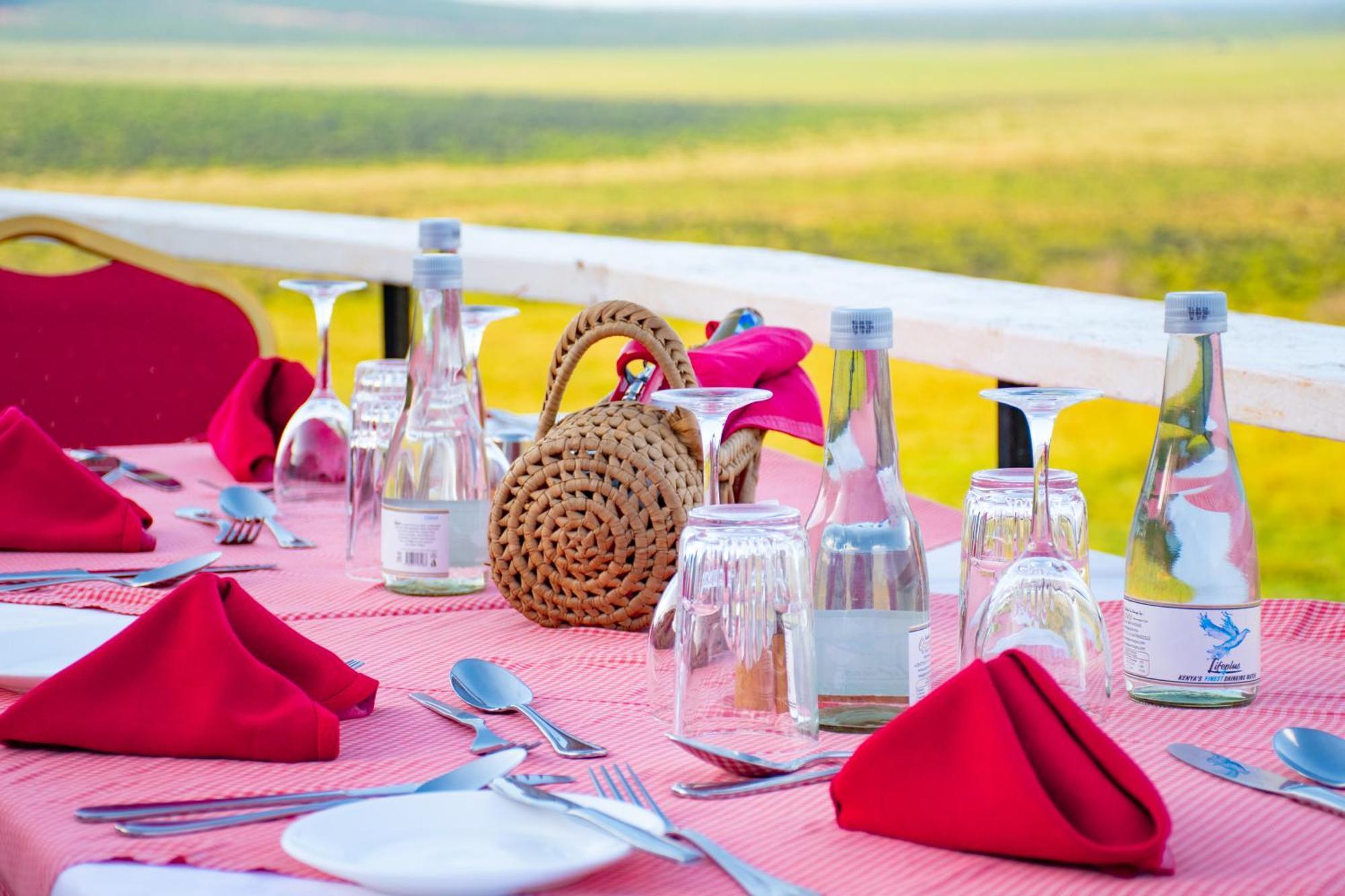 Voi Safari Lodge Екстер'єр фото