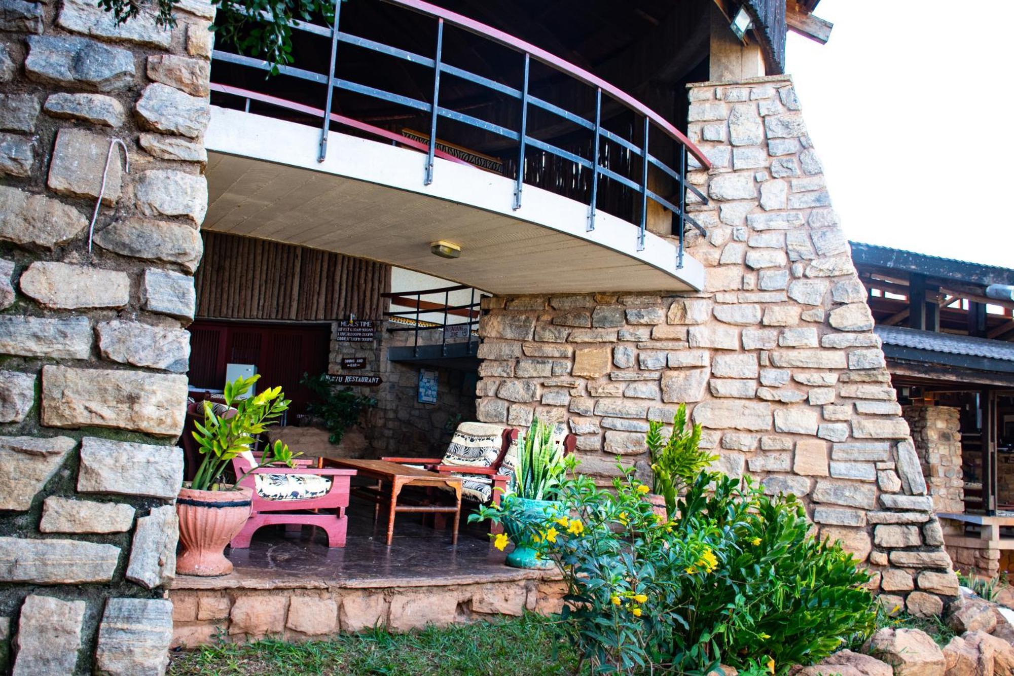 Voi Safari Lodge Екстер'єр фото